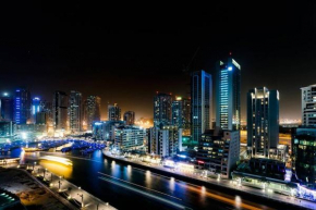 W Suites - Big Terrace with Beautiful Marina View